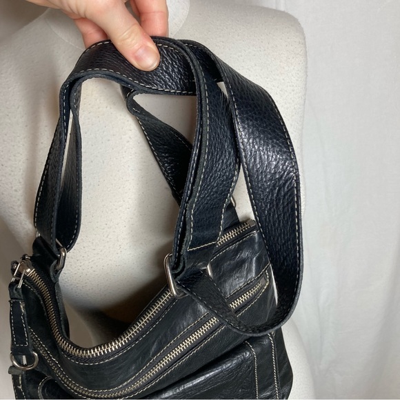 Roots leather crossbody - Picture 8 of 8